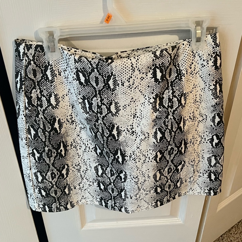 Snake skin skirt